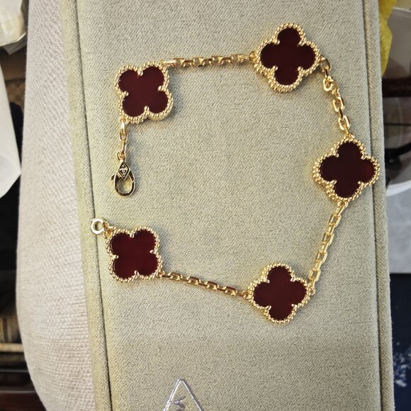 Van Cleef & Arpels red bracelet - Picture 1 of 4